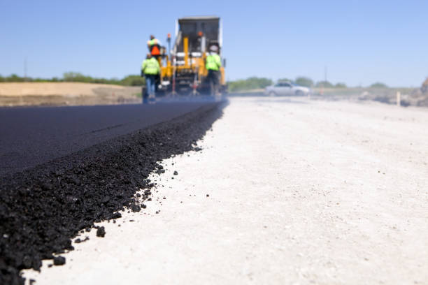 Best Commercial Driveway Pavers  in Lathrop, MO